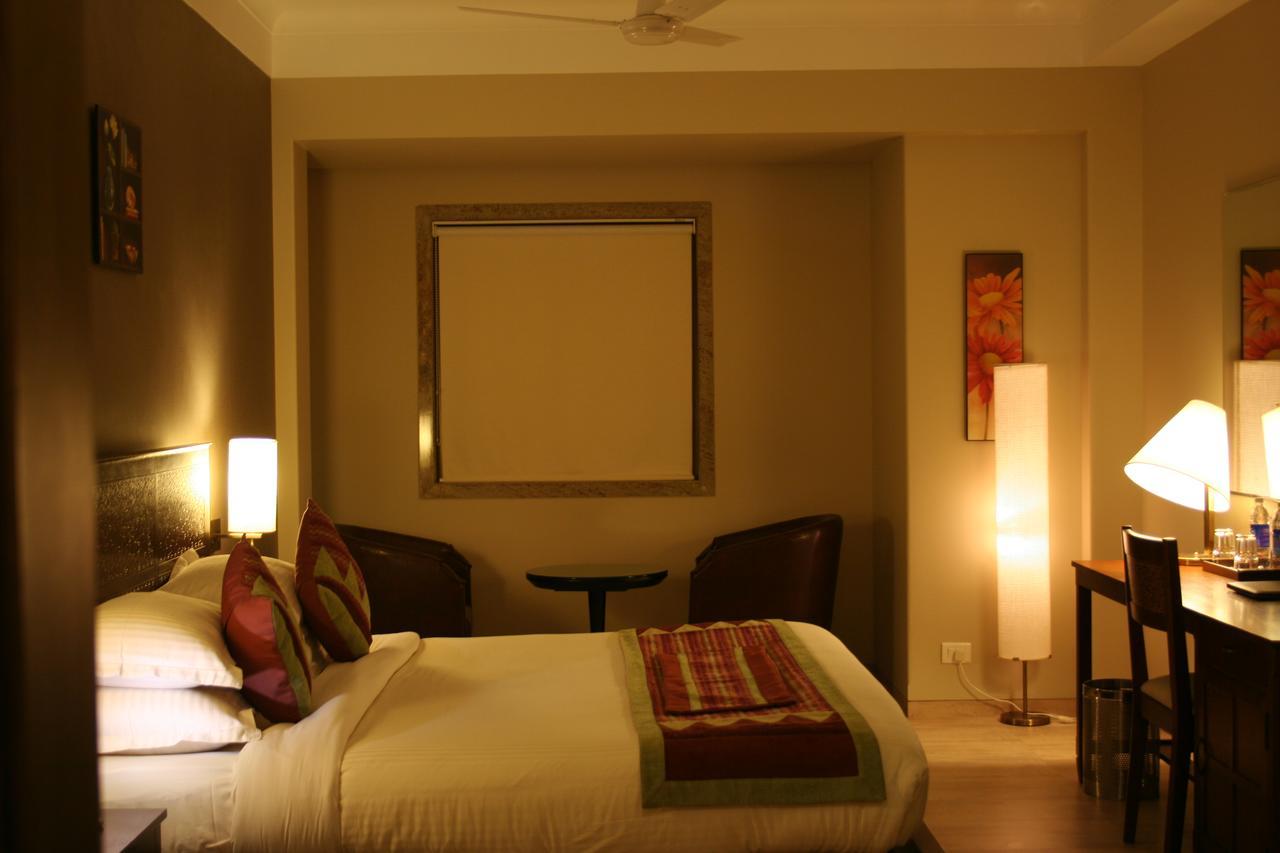 Juhu Residency Boutique Hotel มุมไบ ภายนอก รูปภาพ