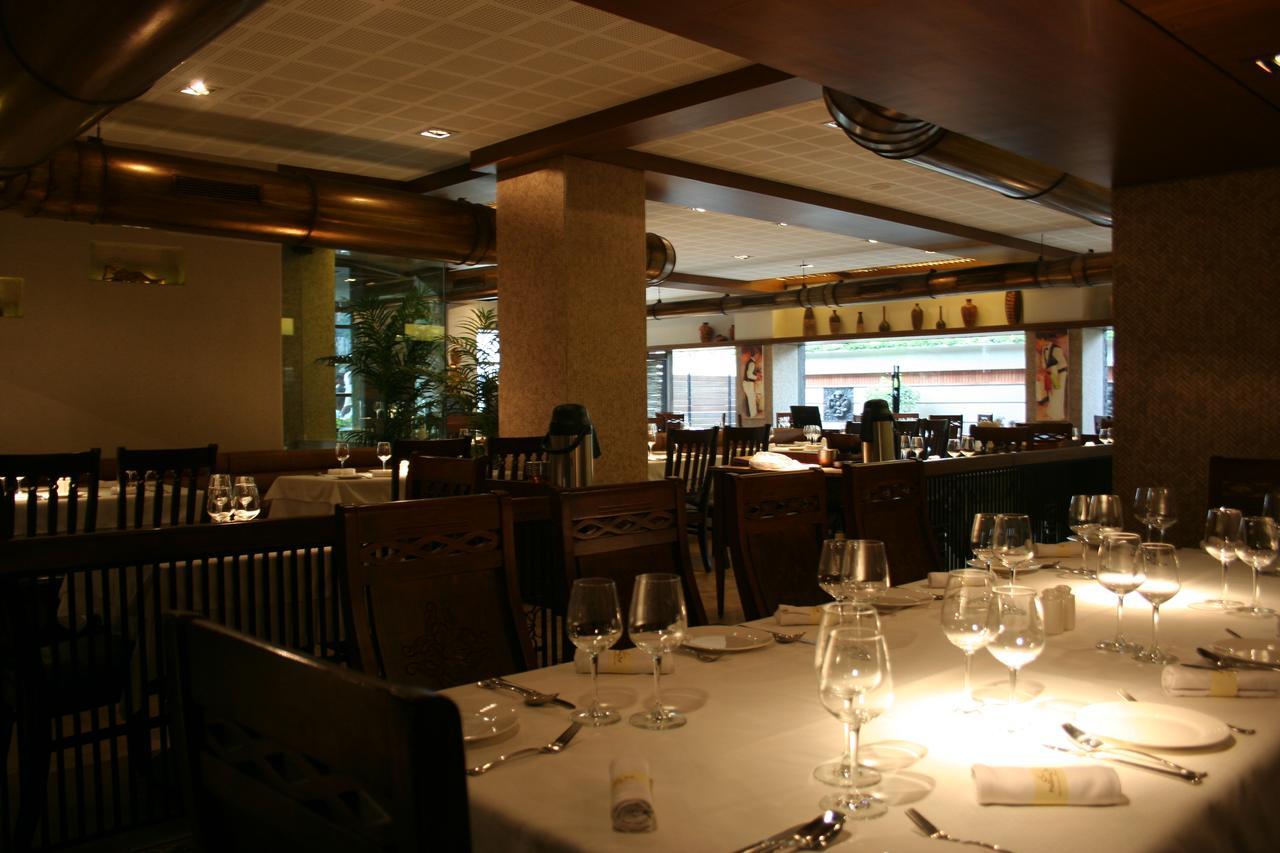 Juhu Residency Boutique Hotel มุมไบ ภายนอก รูปภาพ
